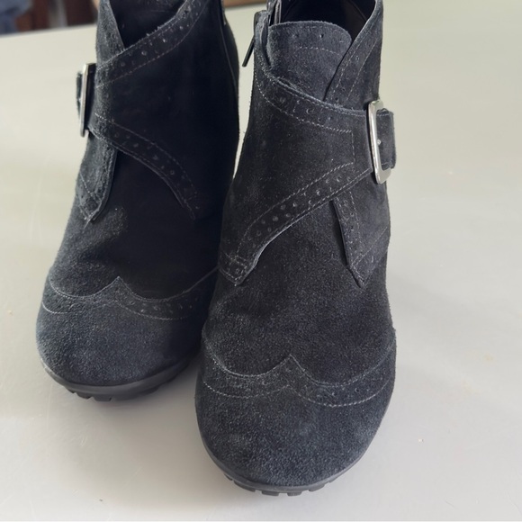 Aerosoles Mentor Suede Heeled Booties Size 8.5 - Picture 3 of 13
